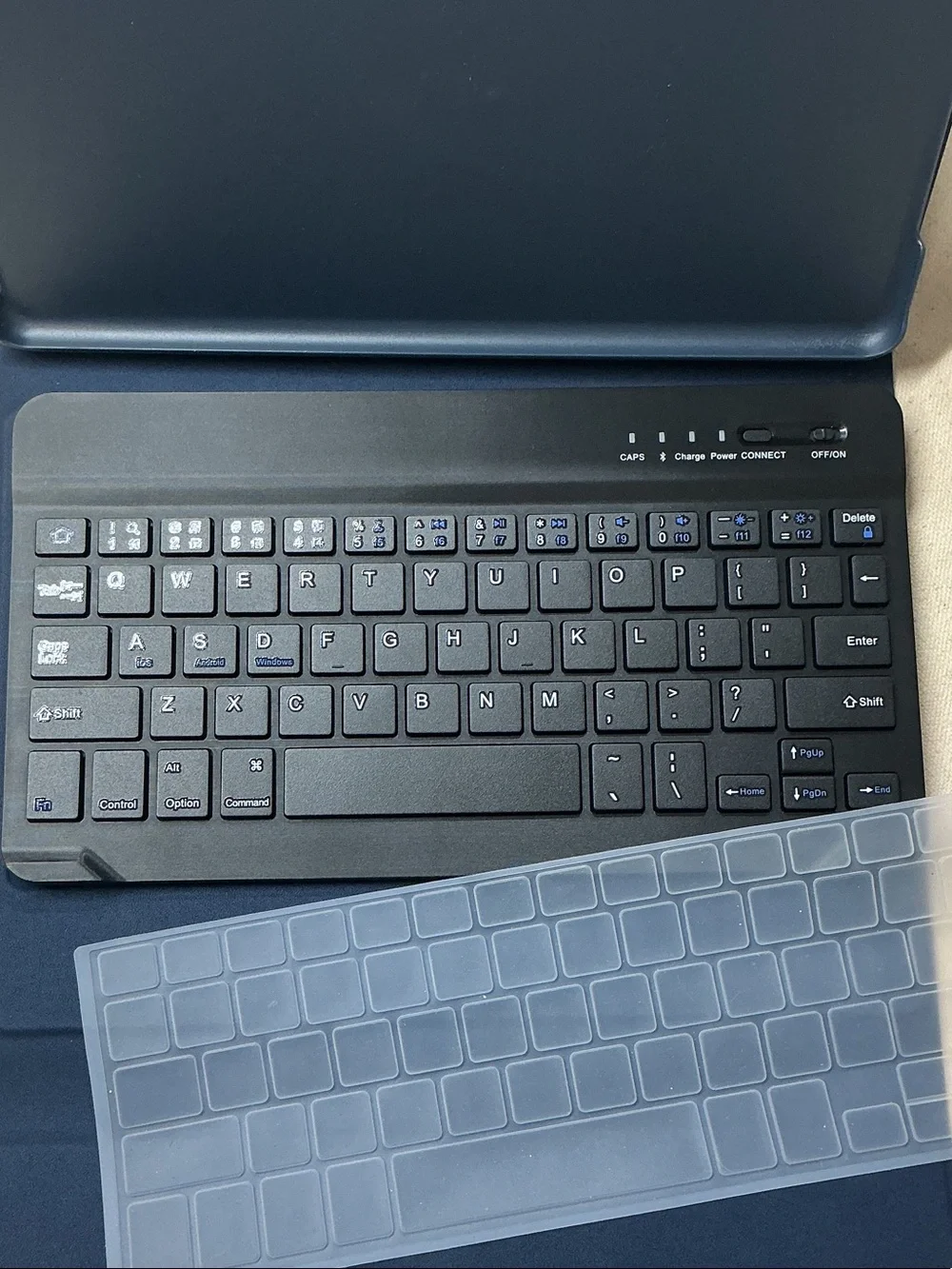 Universal Slim Bluetooth Tablet Keyboard Case - Dark Blue